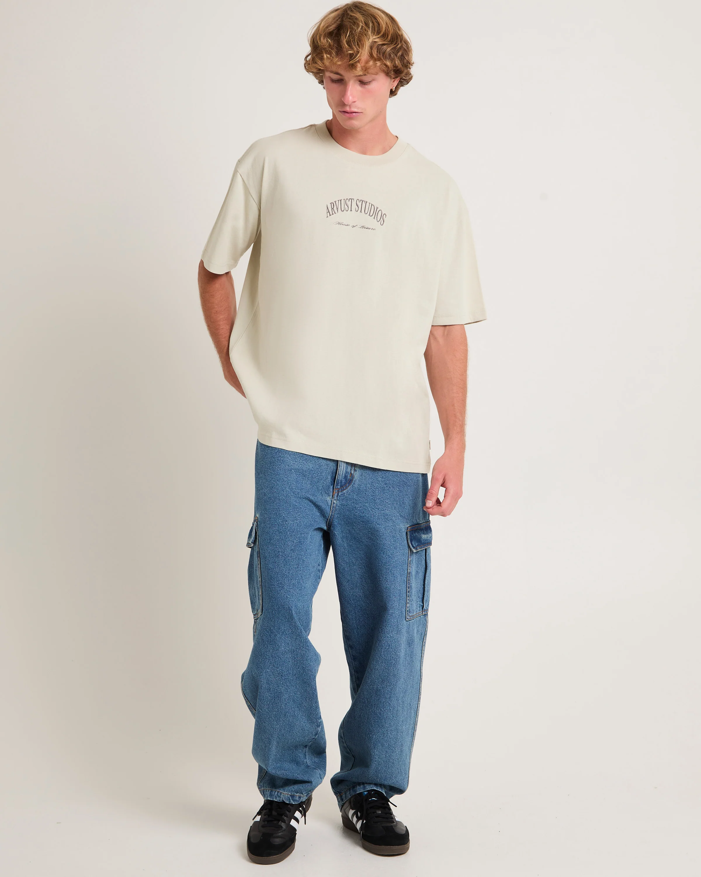 Arc Logo T-Shirt - Image 3