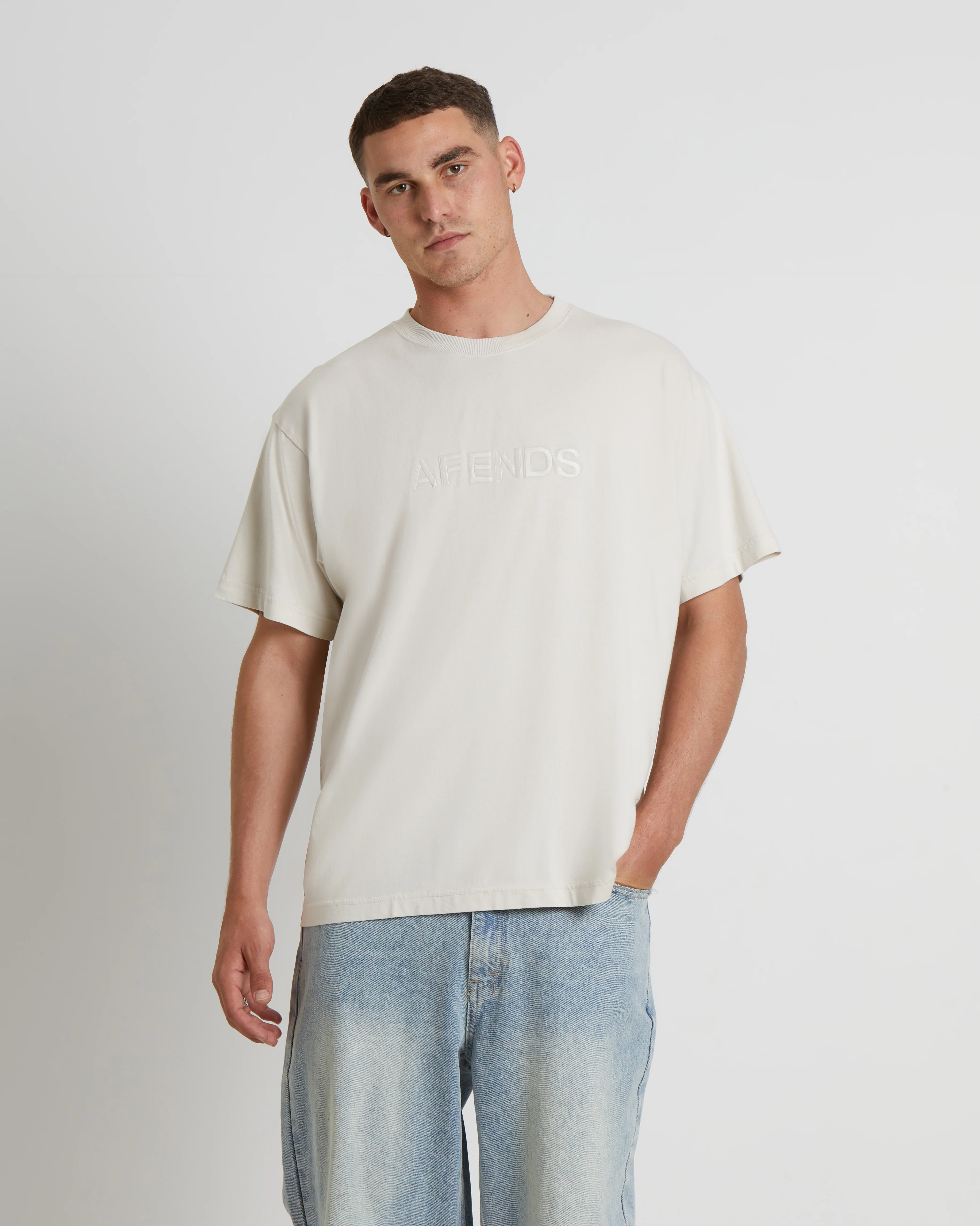 Disguise Regular Fit Short Sleeve T-Shirt in Moonbeam