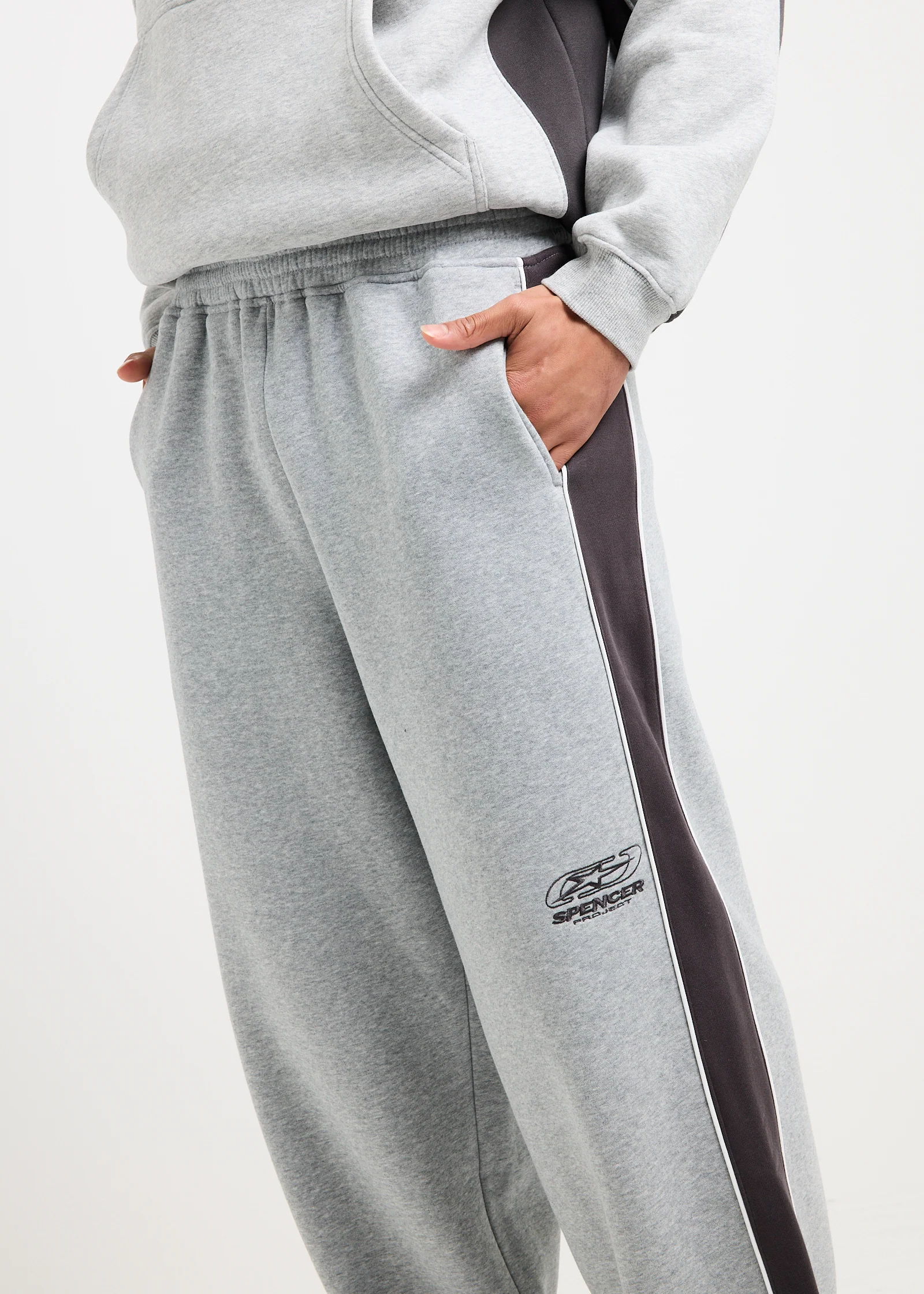 Effective Baggy Pants - Image 5