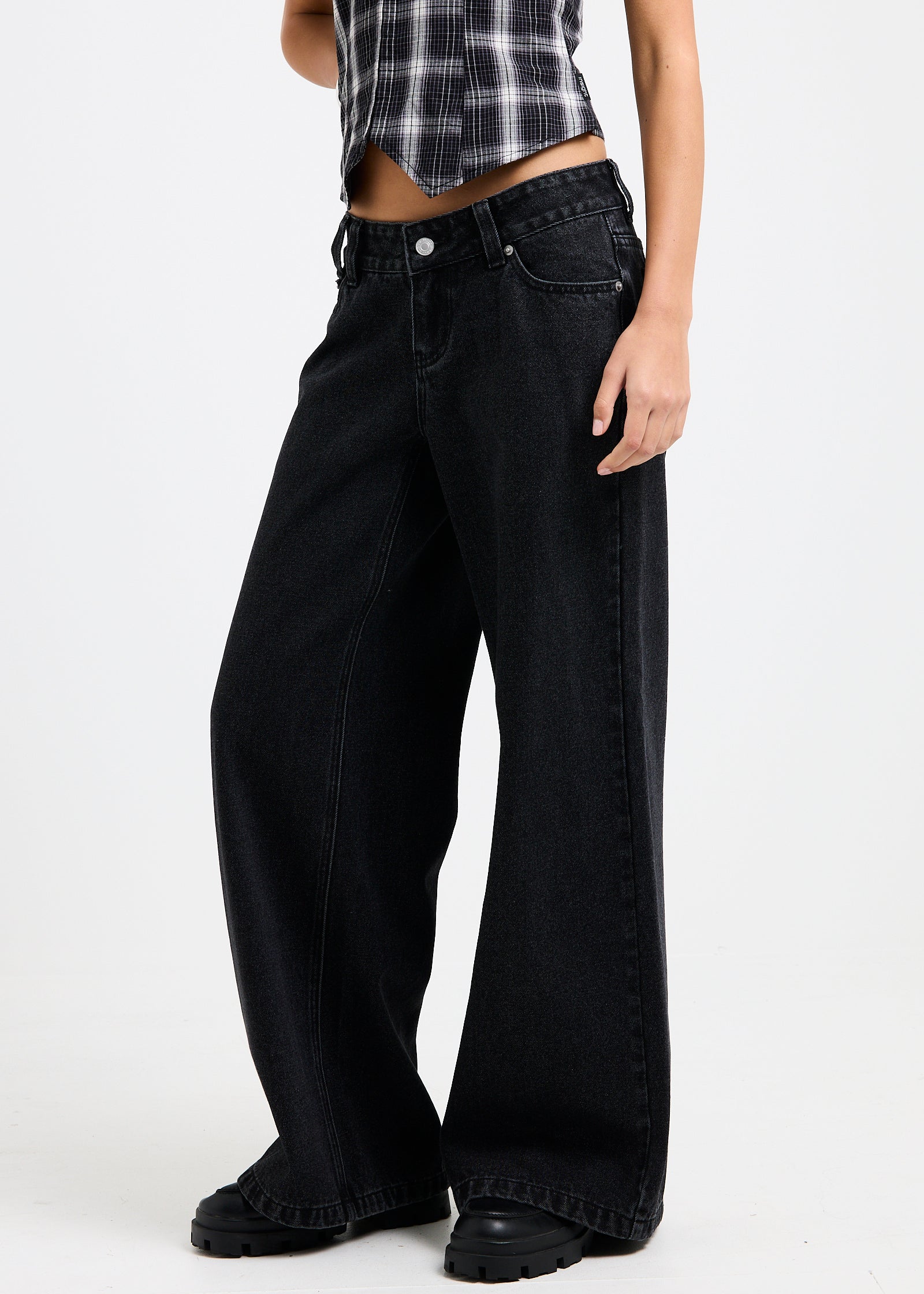 Elise Low Wide Denim Jeans - Image 4