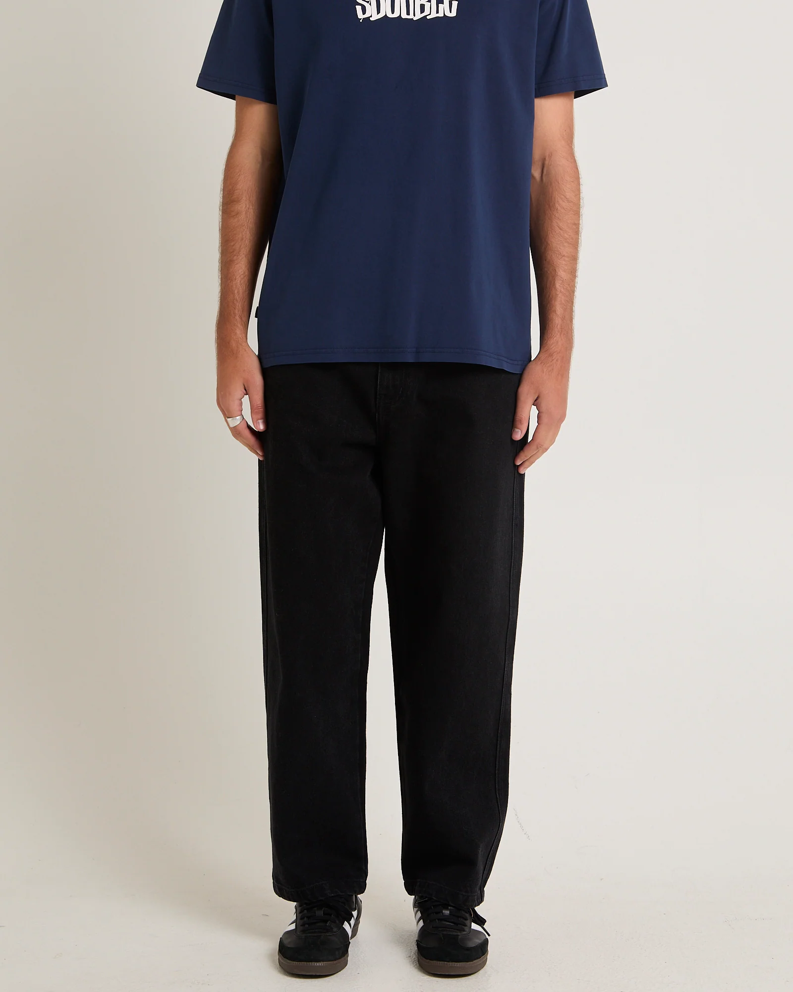 Emb Denim Standard Jeans
