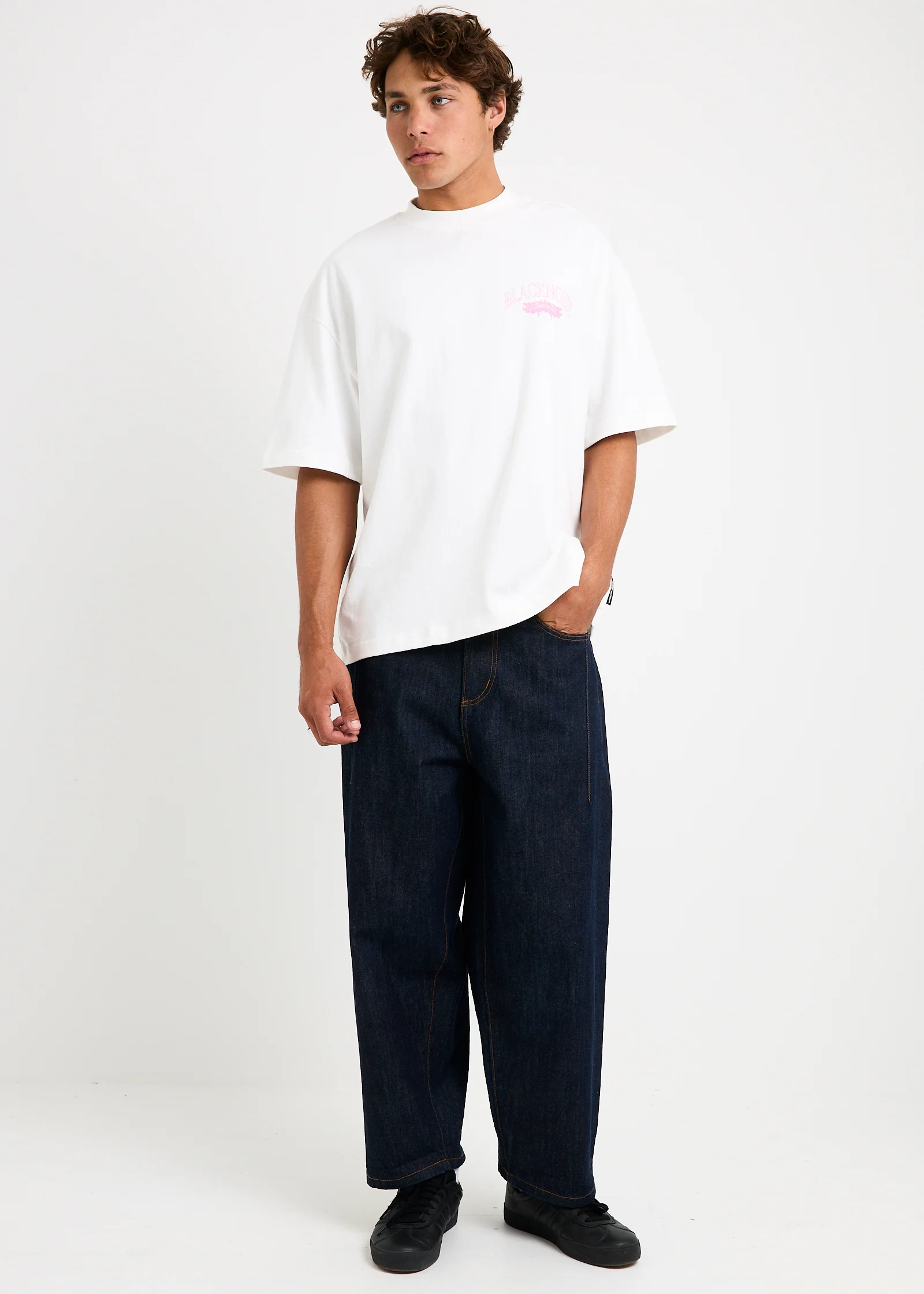 Lundun T-Shirt - Image 3