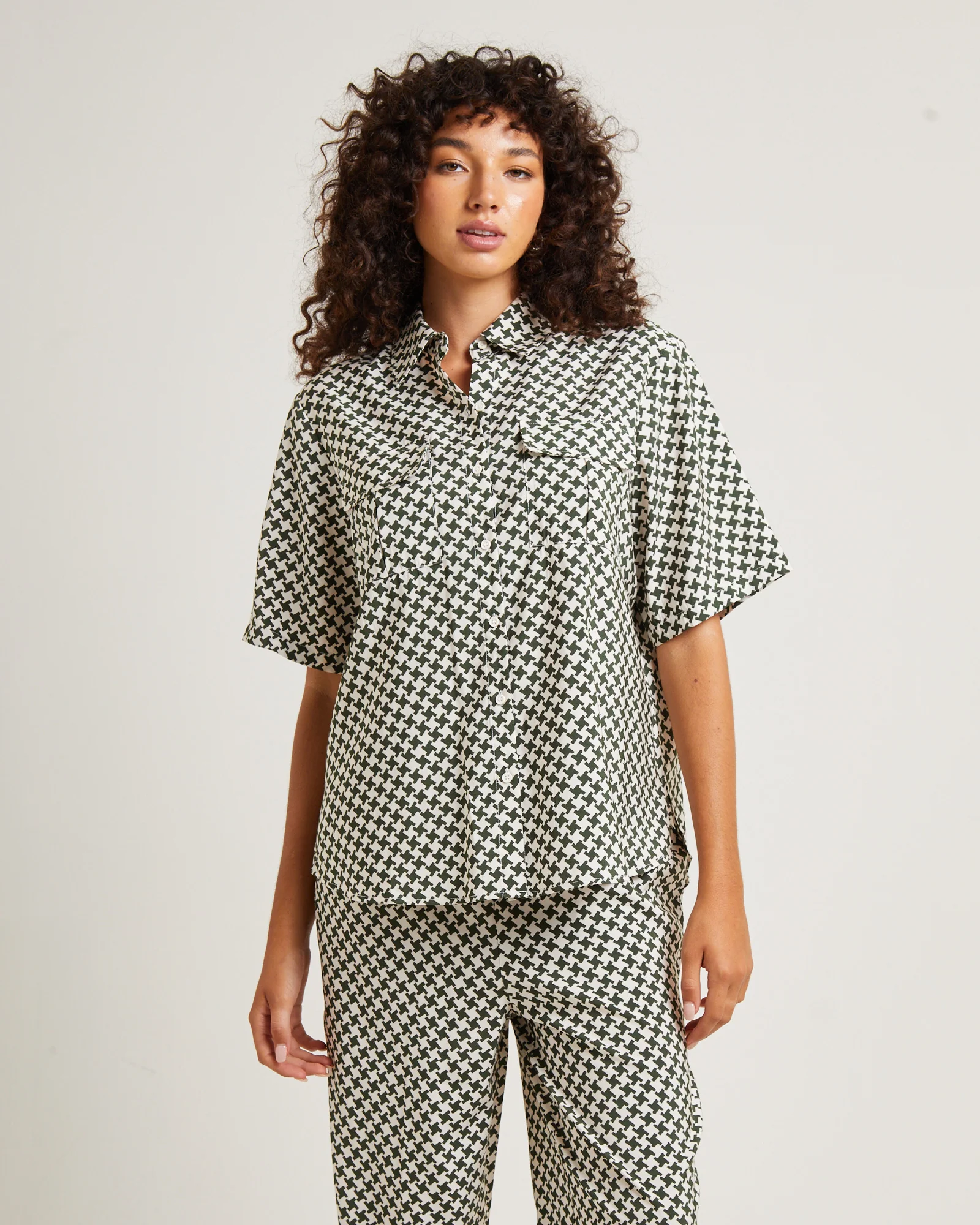 Minnie Crepe Shirt Olive