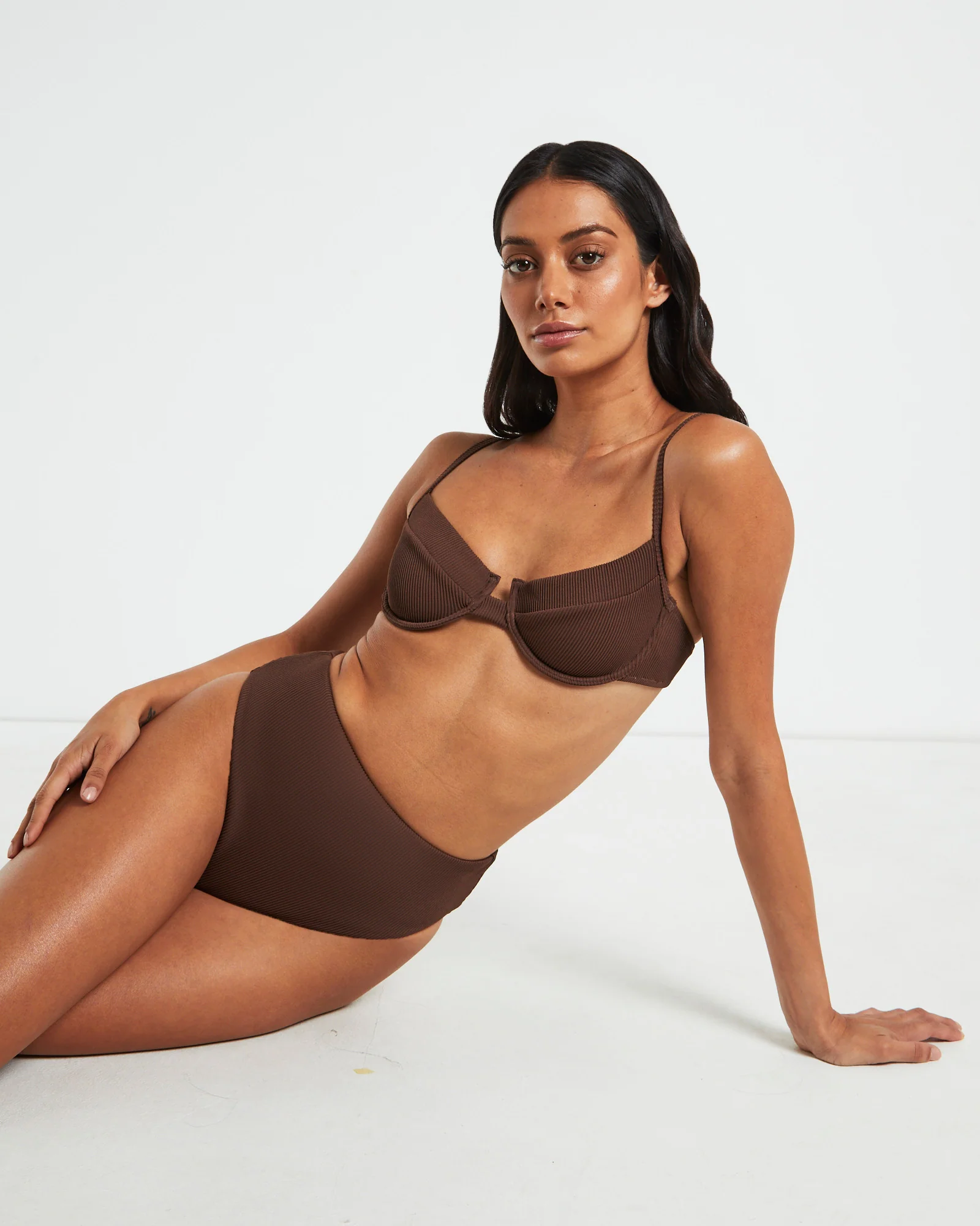 Rib Cut Out Underwire Bikini Top Bikini Top