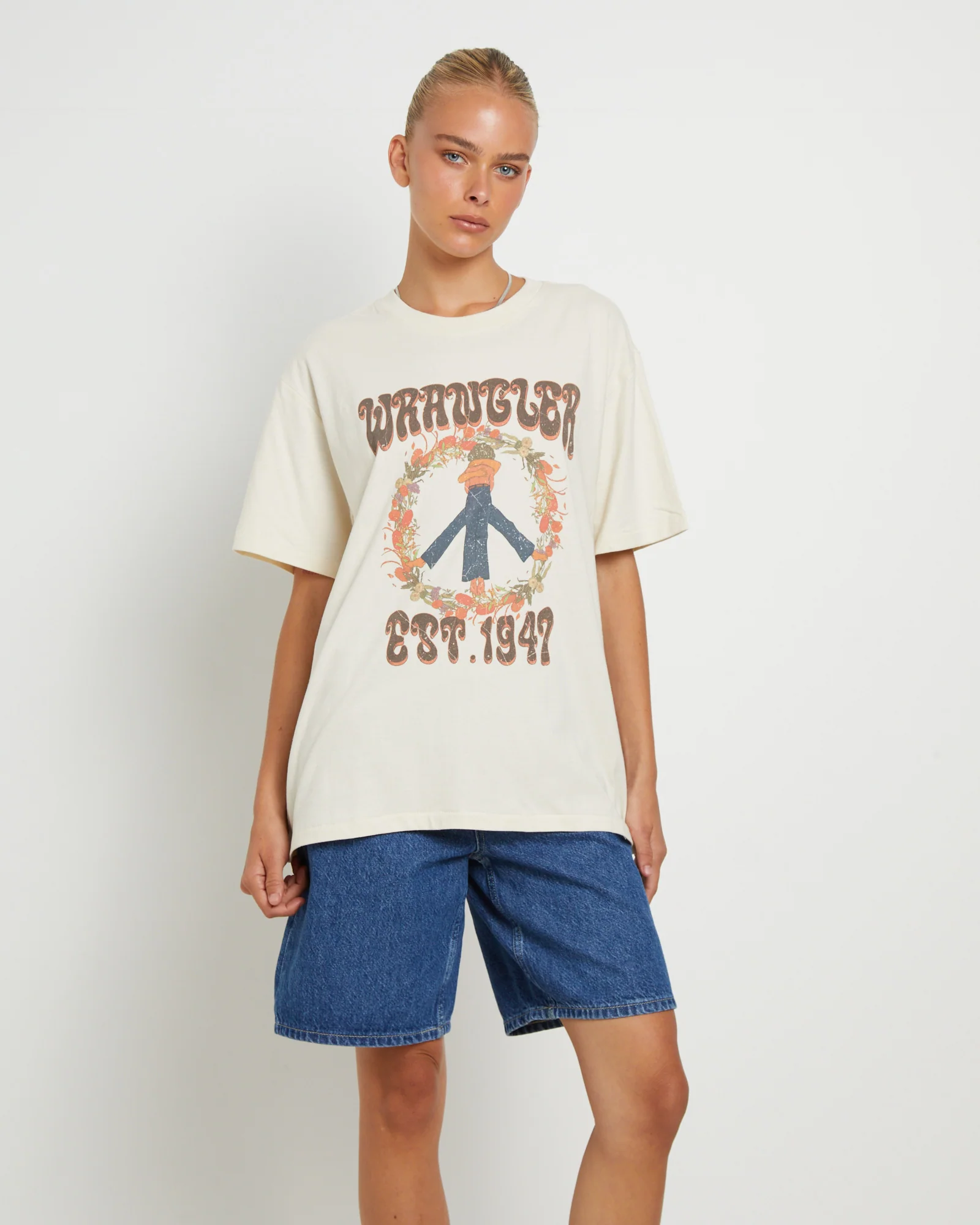 Slouch Short Sleeve T-Shirt in Botanical Love