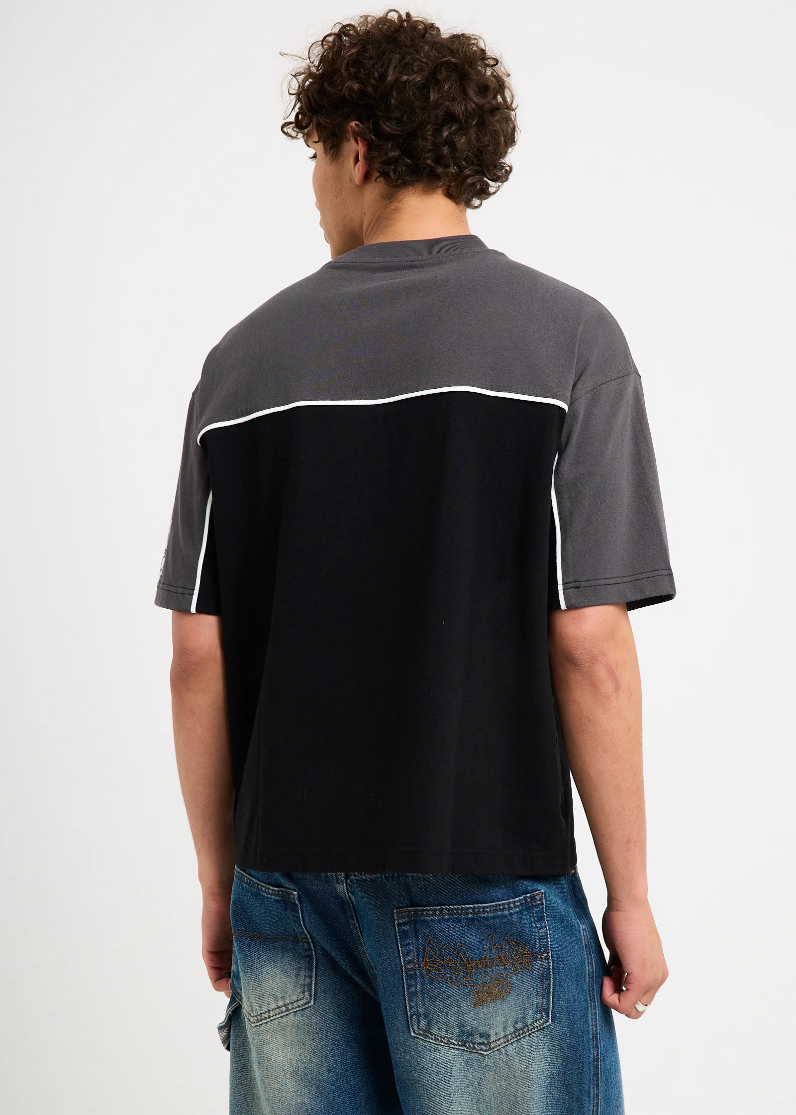 Supreme T-Shirt - Image 4
